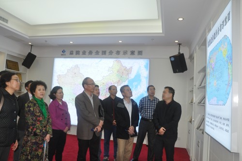 國(guó)家林業(yè)局調(diào)查規(guī)劃設(shè)計(jì)院劉國(guó)強(qiáng)院長(zhǎng)一行蒞臨我院考察工作