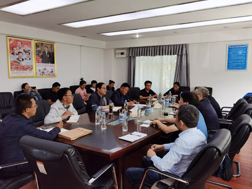 院黨委書記康慶云率隊赴西藏開拓業(yè)務市場