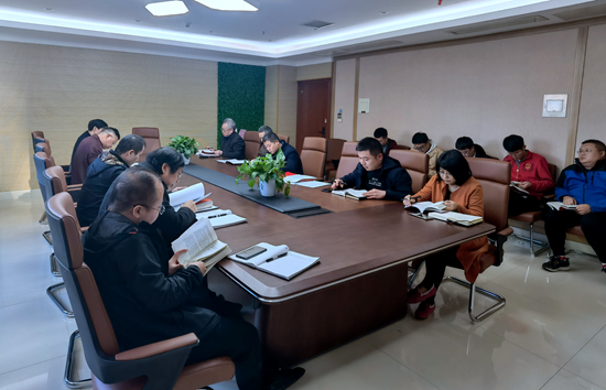 農(nóng)業(yè)分院黨支部開展黨的第十九屆六中全會精神專題集中學(xué)習(xí)